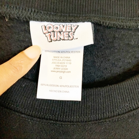 Looney Tunes - Black Cropped Pullover - Size Large - Picture 3 of 3